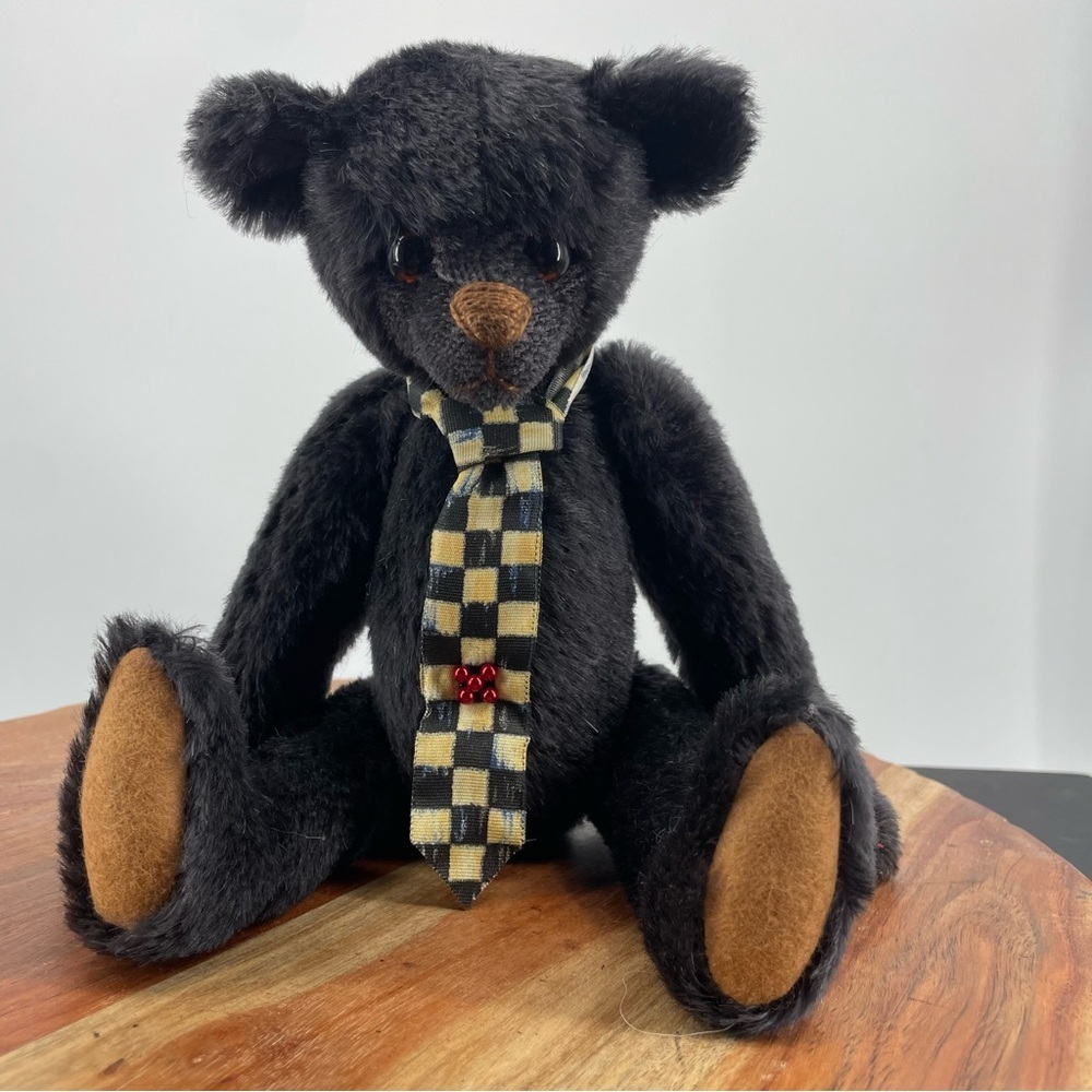 B&R creations Bear Salem NC Jointed dark Brown black Bear with tie